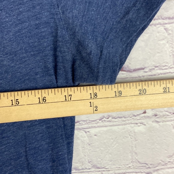 Nike NFL Denver Broncos Women's Blue Short Sleeve and V-neck Tee. Size: Large - Picture 9 of 13